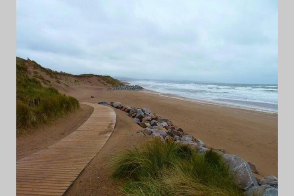 Life'S A Beach, Montrose Scotland エクステリア 写真