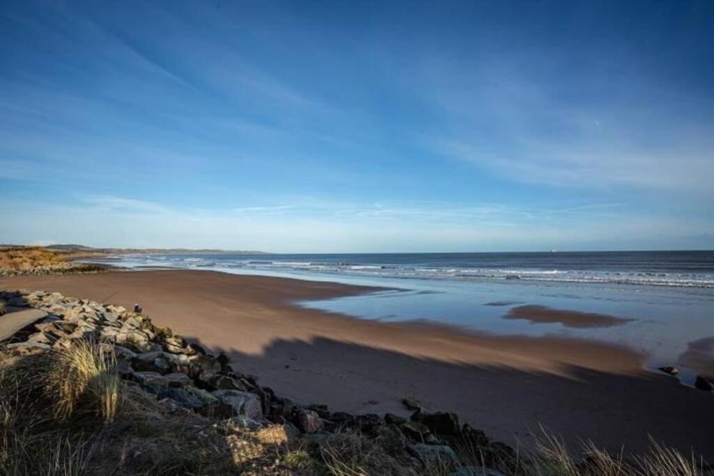 Life'S A Beach, Montrose Scotland エクステリア 写真